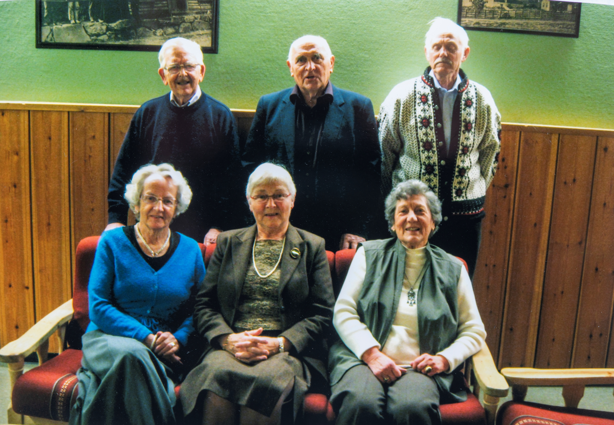 Styret i Ottestad pensjonistforening i 2007. Foran fra venstre: Gerd Pedersen, Solveig Berg, Magnhild Uthus. 
Andre rekke fra venstre: Gunnar Fagerheim, Asbjørn Olafsen og Odd Mellum.