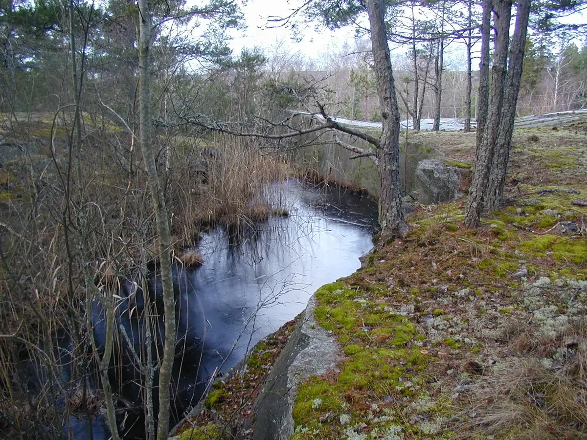 Vattensamling ovanpå Rödberget