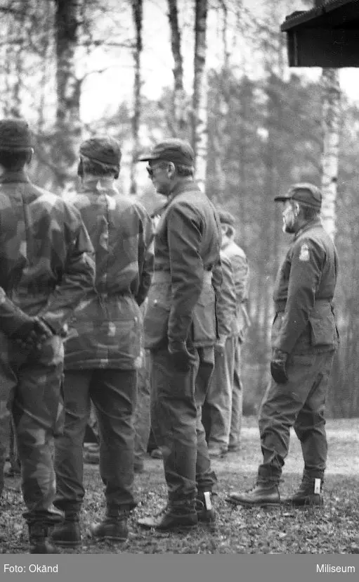 Från vänster: okänd; överste Carl Edholm, chef Ing 2; militärbefälhavaren Syd generallöjtnant Gustaf Welin; okänd.