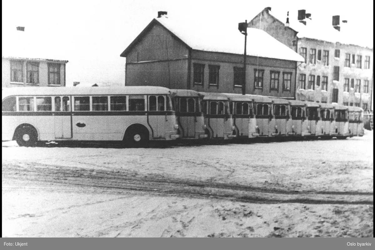 Oppstilte turbinbusser i Moldegata, Bjølsen
