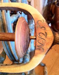 Rokk nr 1232. .Rokk dreiet av Knut H Helland "Rokkeknut" f.1