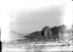 "Solgløtt" det første huset.