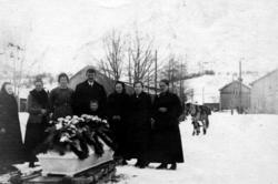 Muligens i Berte Oline Permannsdatter Østigård, født Muldal 