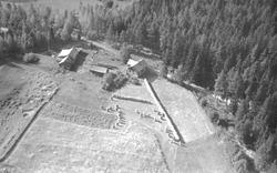 FLYFOTO UKJENT GARD LØTEN