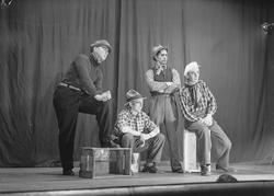 Sangeruken - revyen "Vel møtt igjen" i Hjorten