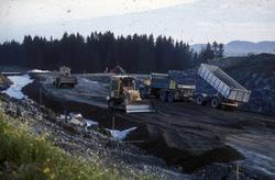 Bygging av ny E-6 mellom Sluppen og Tonstad.  Grusing i Østr