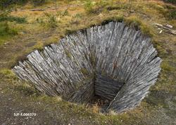Fangstgrav for elg ved Dokkfløy i Vestre Gausdal, rekonstrue