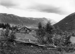 N.Sæterbø og Kleiven nedre..Kabben, Nedre Sæterbø som er den