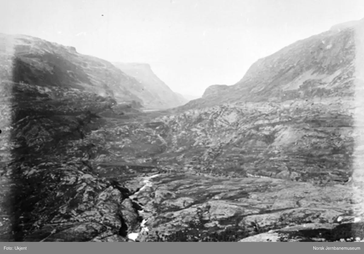 Bergensbanens anlegg; utsikt fra Seltuftbergene
