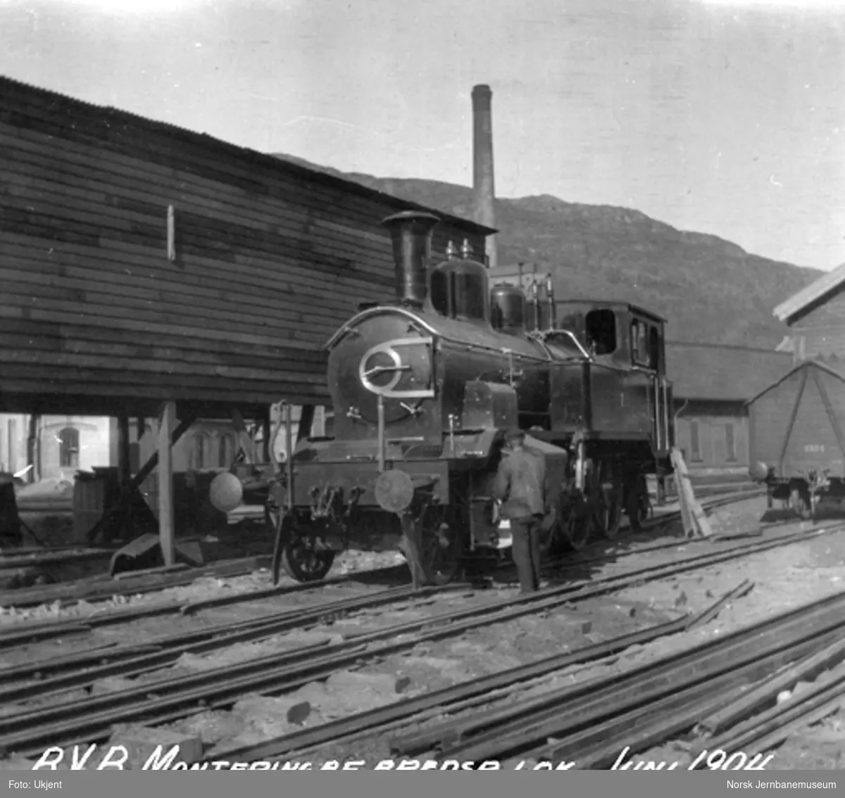 Normalspormateriell til Bergensbanen : ferdigmontert damplokomotiv type 20a
