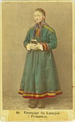 64. Finnepige fra Karasjok i Finmarken.