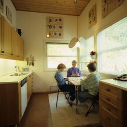 Kjøkken kjedet hus bygget i 1982 på Slemdal i Oslo. Arkitekt