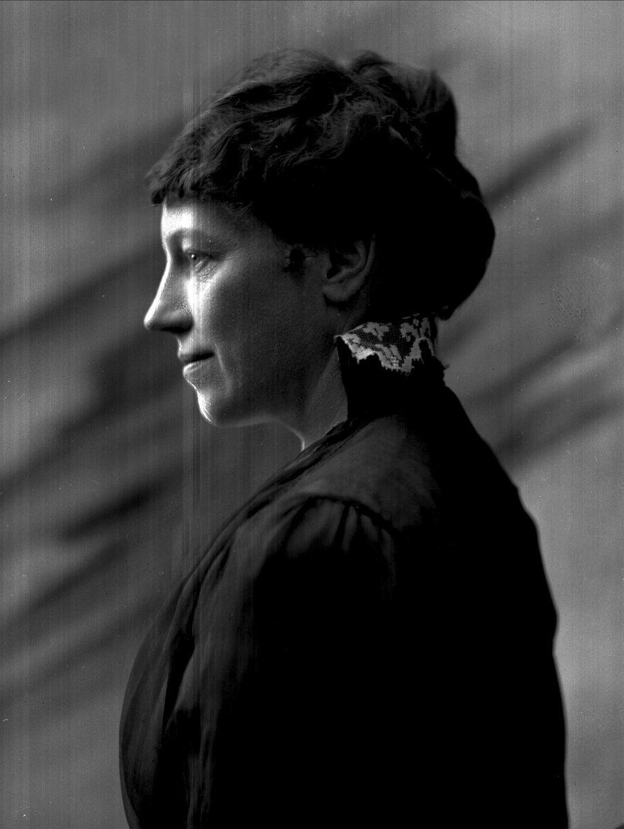 Portrett av Antoinette Cappelen fra 1916.