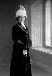 Portrett, skuespillerinne Erna Schøien.