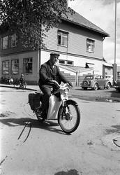 Lillestrøm sentrum, Lillestrøm, Skedsmo, mai 1961, mann på s