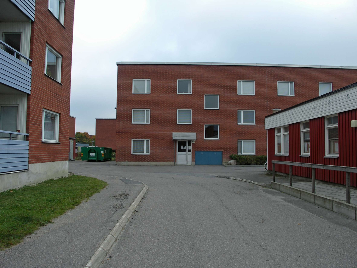 Studentbostäder, låghus, i stadsdelen Flogsta, Uppsala - Upplandsmuseet ...