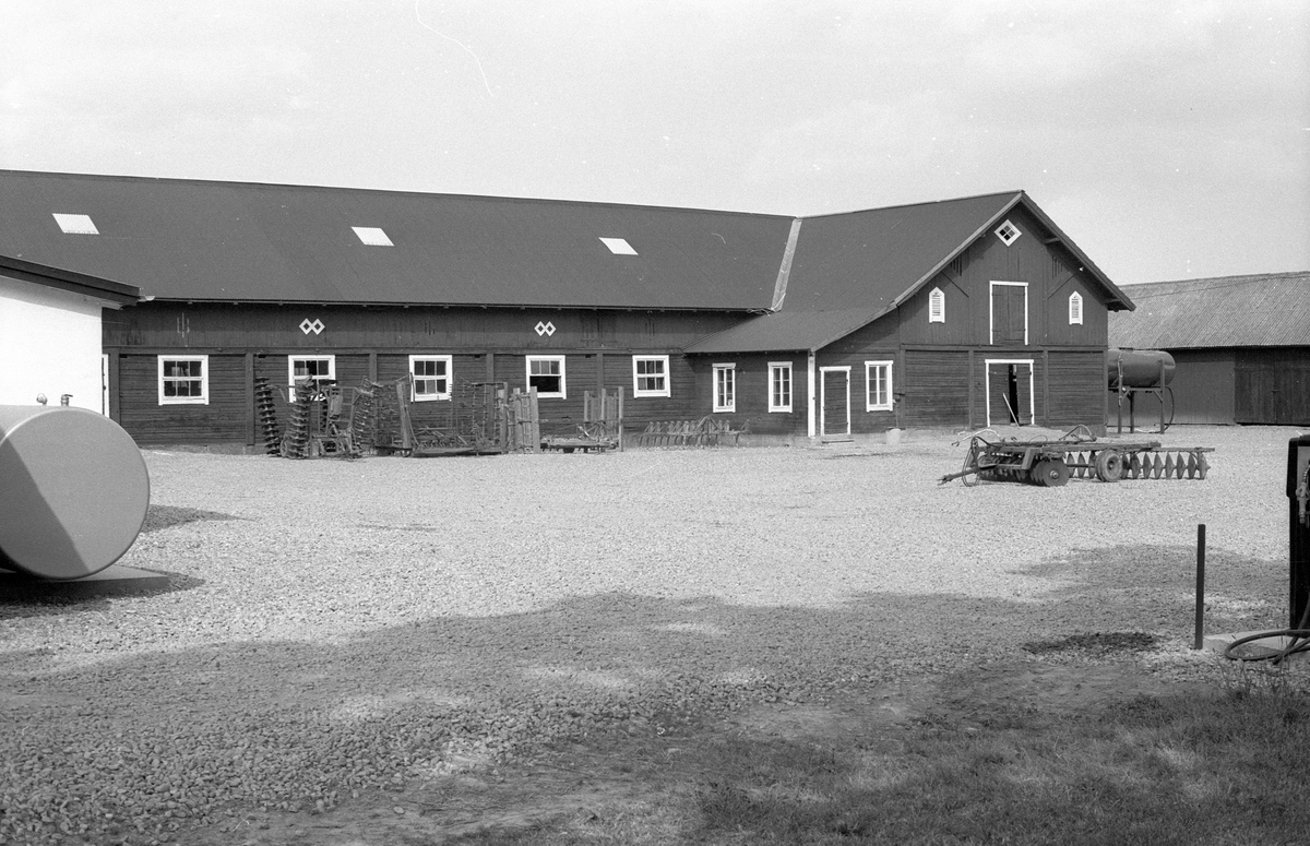 Ladugård, Agersta 2:2, Agersta, Jumkils socken, Uppland 1983