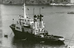 Slepebåten M/S 'Aiolos' (b.1973, P. Høivolds mek. Verksted, 
