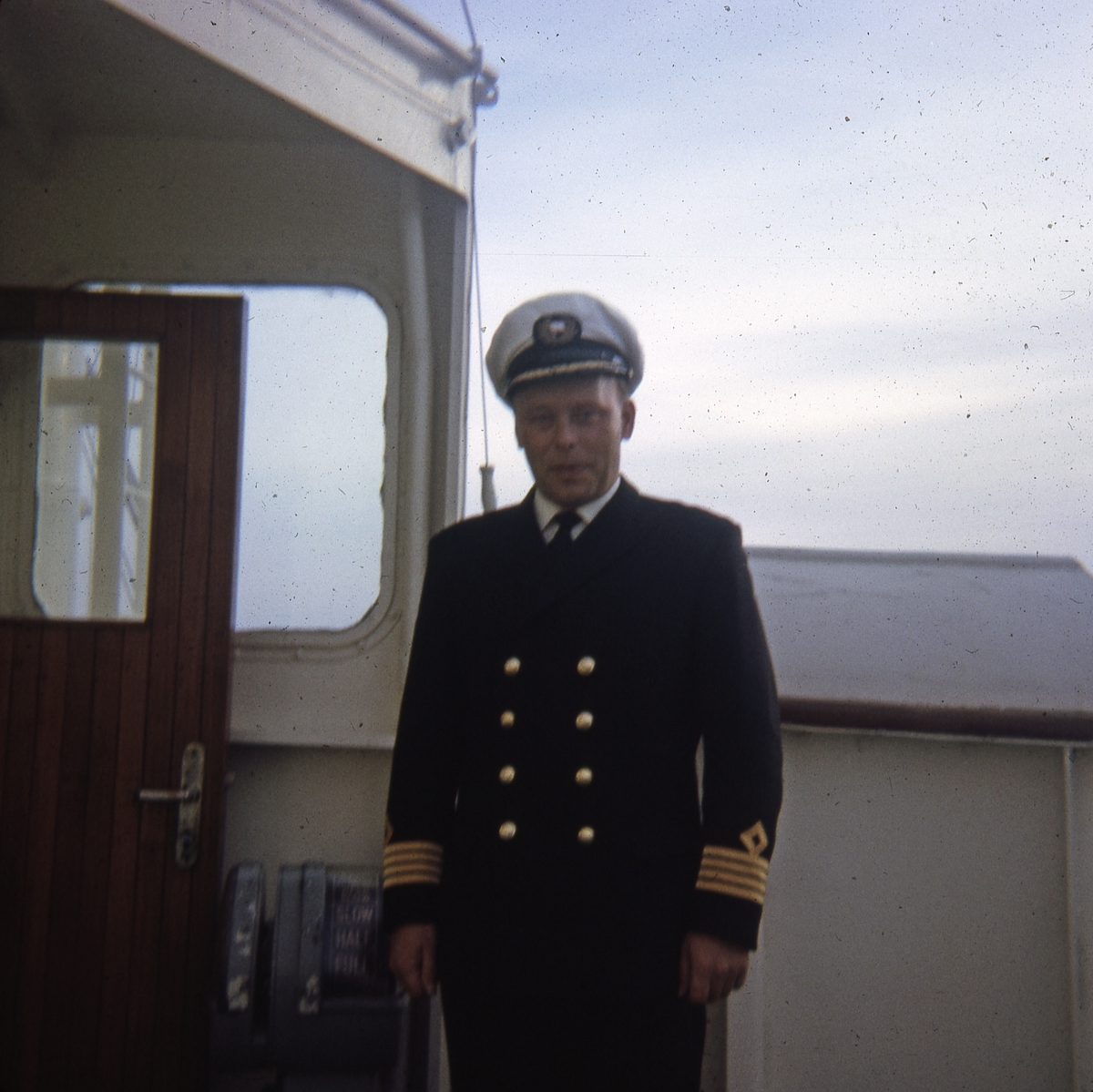 Kaptein ombord i D/S 'Topdalsfjord' (b.1921, Canadian Vickers Ltd).