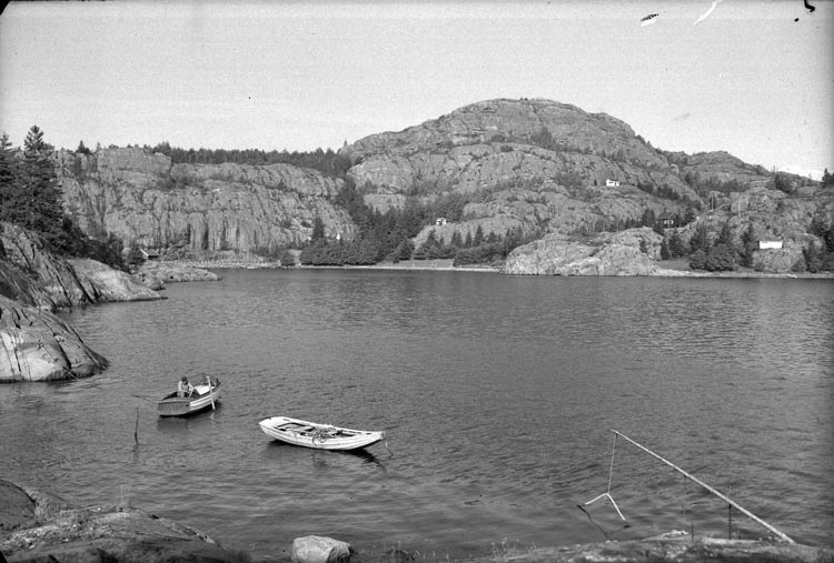 Enligt fotografens anteckningar: "1952, 38. Gårvik".