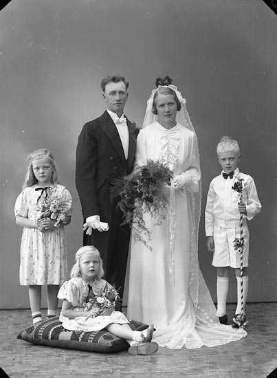 Enligt fotografens journal nr 6 1930-1943: "Johansson, Gustaf Berg Ödsmål".