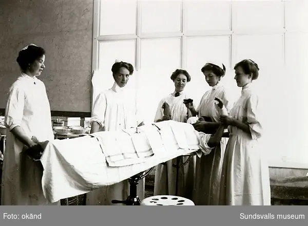 Interiör från operationssal i länslasarettet, Sundsvall, vilket togs i bruk 1908.