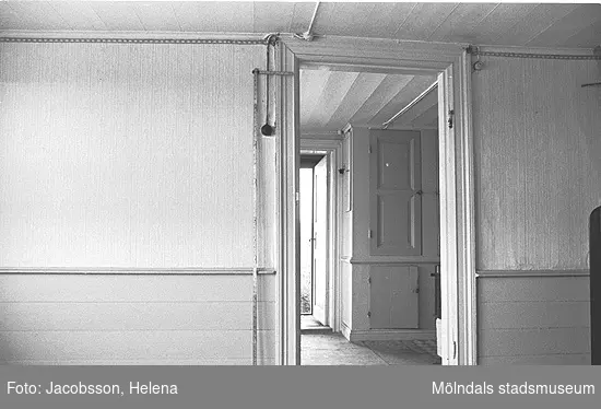 Interiörbild i bostadshus på Roten M 27 i Mölndals Kvarnby, 1972.