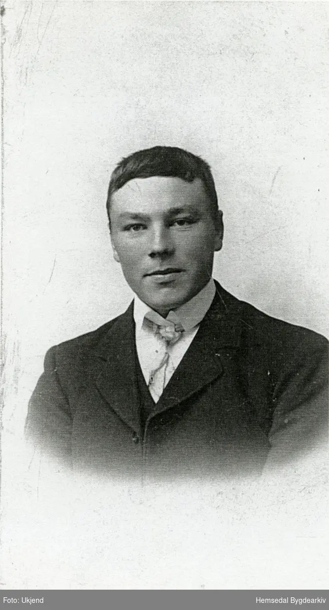 Eirik (Hornet) Torset, fødd 1892.
Han budde i søre Hødn i Hemsedal.