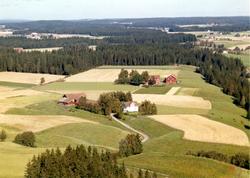 Flyfoto fra Rakkestad kommune  - Widerøe's Flyveselskap A/S