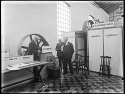 Iversens papirfabrikk Gressvik,ulike papirtester, Illprøve, 