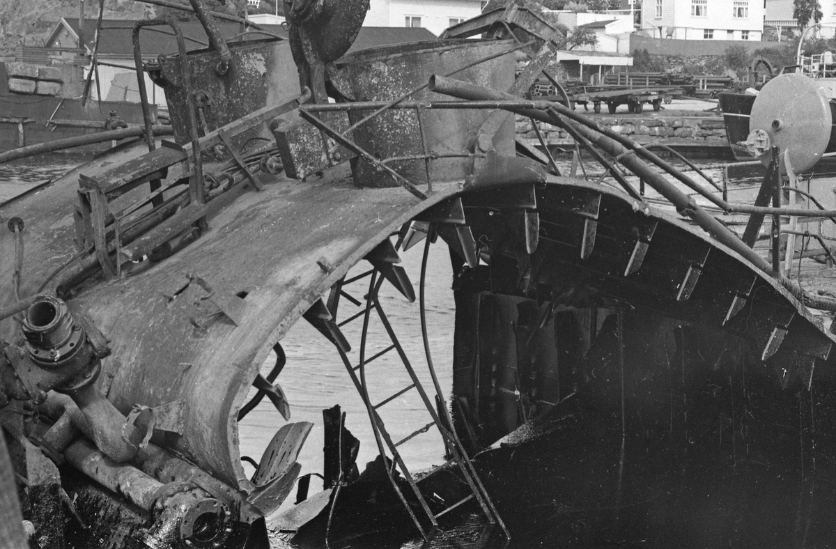 Makuroi - Eksplosjon - 16/6-1972. Flyfoto.