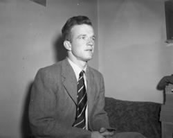 Vardens arkiv. "Student fra Kenya" 25.07.1953