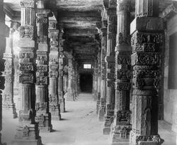 8789. Hindutempel. Interiør. Dehli.