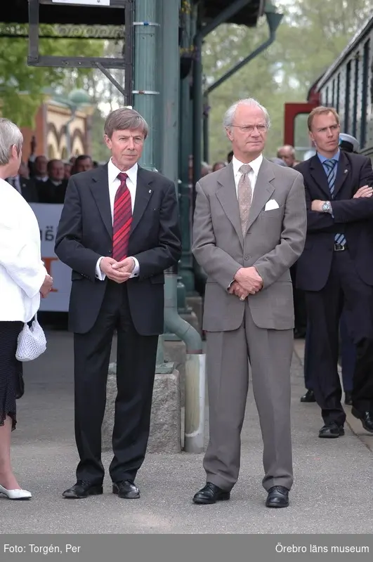 Den 5 juni 2006 firades järnvägens 150-årsjubileum med pompa och ståt i Nora. Kung Carl XVI Gustaf anlände med ett bolmande ånglok tillsammans med 200 inbjudna gäster till Nora station.
Landshövding Sören Gunnarson, m.fl.