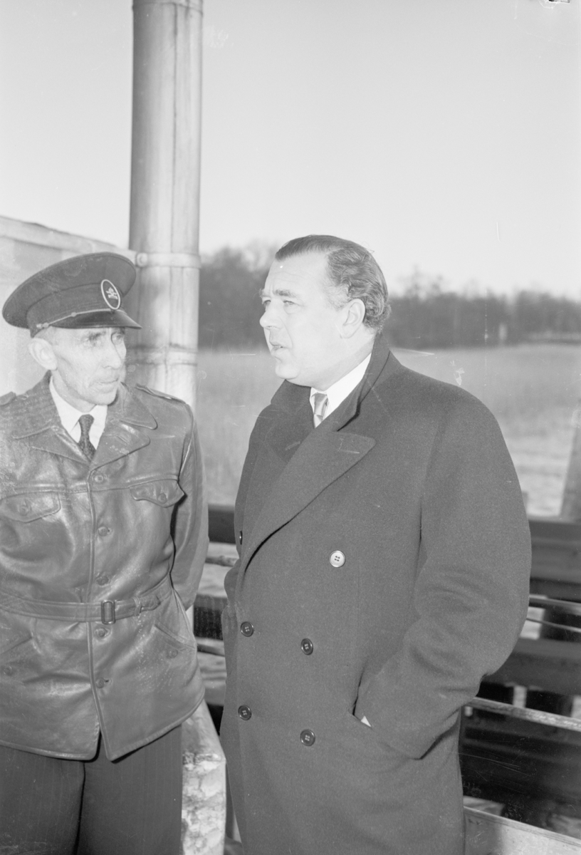 Prins Bertil inviger Hjulstabron, Uppland 1953