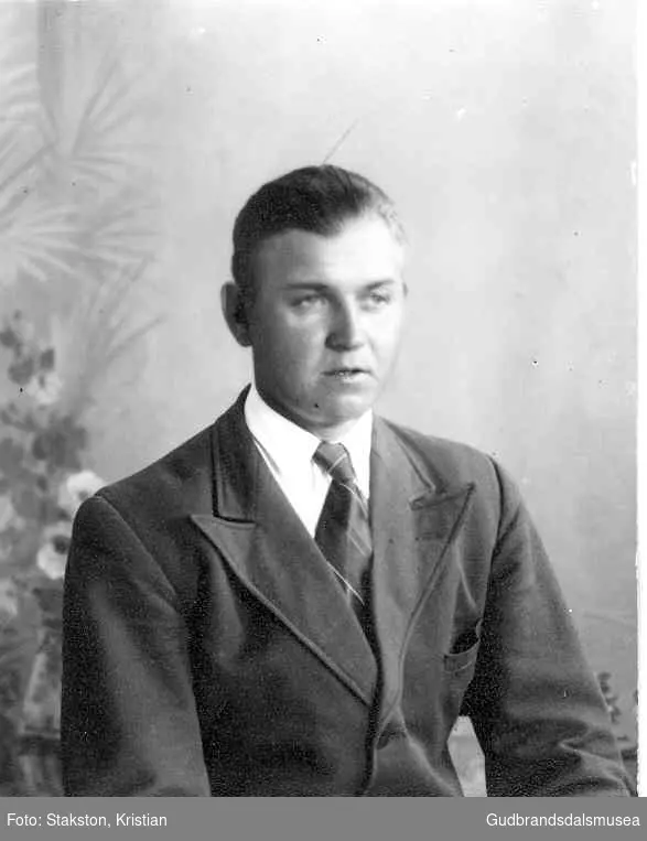 Laurits Skamsar (f. 1918)