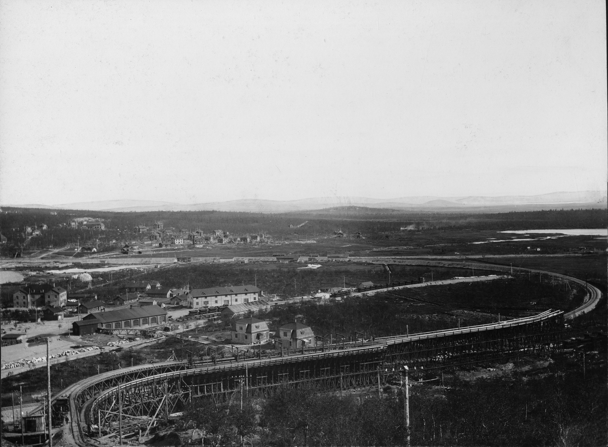Lastkajsanläggning vid Kiirunavaara 1903.
