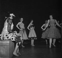 Det Norske Teatret. WEST SIDE STORY. Premiere 03.04.1965..Me