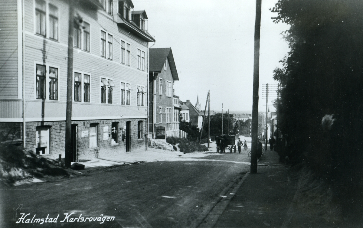 Bebyggelse på Karlsrovägen i Halmstad