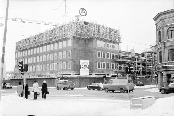 Taklagsfest A-huset, Kungsgatan, Kvarteret Svanen, Uppsala, 1969 ...