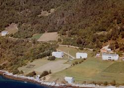 Flyfoto fra Ormset på Tingvoll. Bildet er datert 30. juli 19