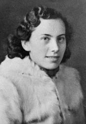 Fra Nordmøre Museum sin fotosamling.