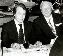 Festsamling hos NLF. Trolig er det Norsk Lastebileiers Forbu