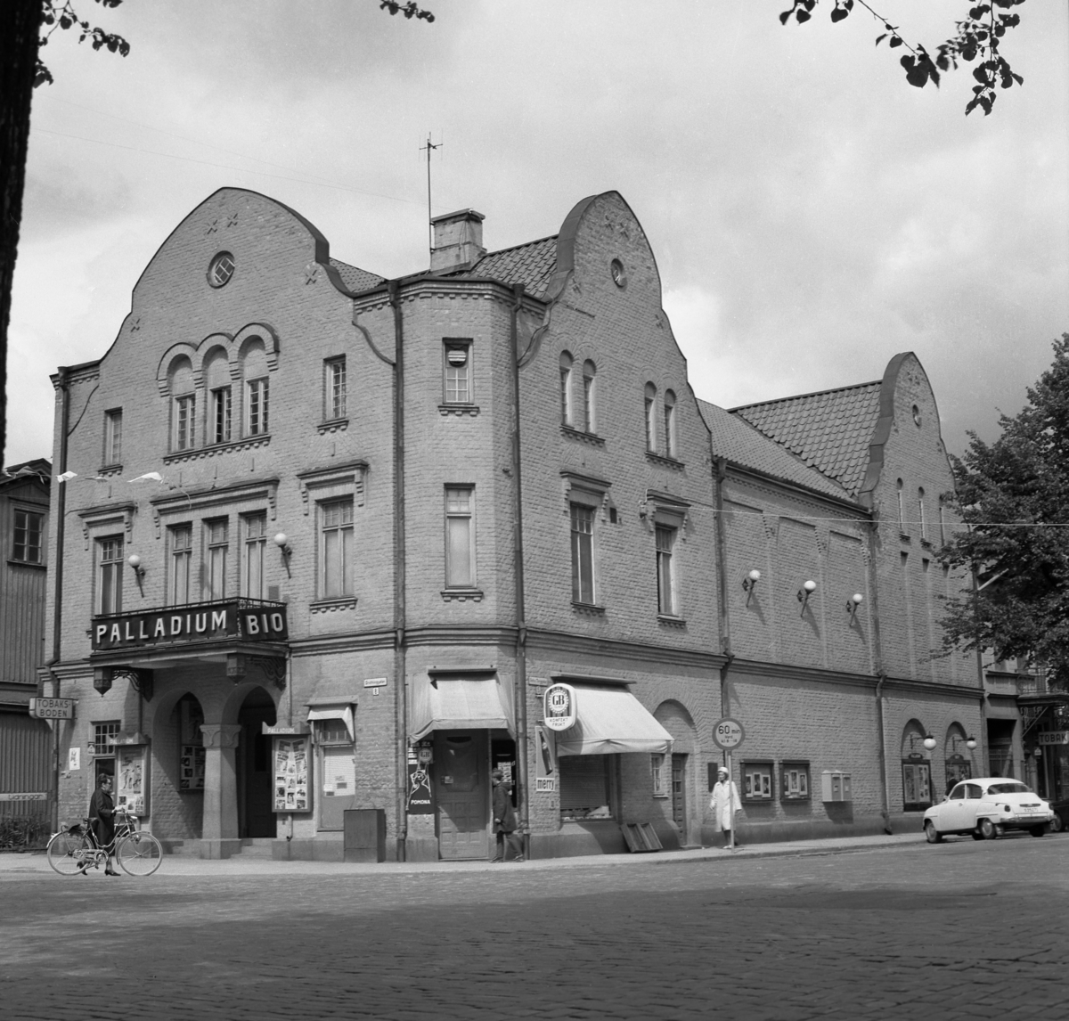 Palladiumbiografen: Ritad av stadsarkitekt Carl Crispin, invigd 1924 och riven år 1969.