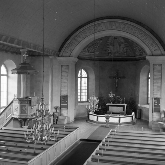 Traryds kyrka. Interiör. 1957.