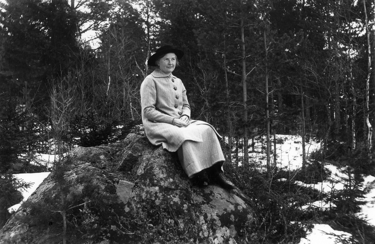 Smehammar-Linnéa (Larsson), gift Styf, omkring 1920.