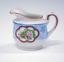 Fløtemugge  (dukke..)