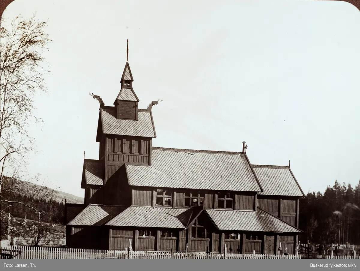 Oppdal kirke, nå Uvdal kirke
Uvdal kirke er en langkirke fra 1893 i Nore og Uvdal kommune, Buskerud fylke. Kirken er bygd i dragestil og har 350 plasser.