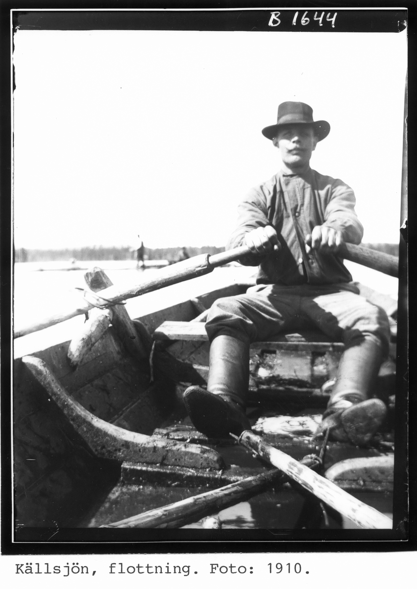 Källsjön, flottning, Olov Krantz. Foto: 1910.