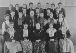 Elever og lærere ved Røros yrkesskole 1957